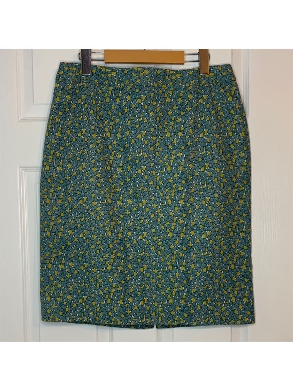 Talbots Green and Blue Knee-Length Pencil Skirt Size 10 Fun Floral Pattern